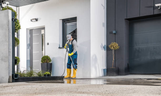 Best Parking Lot and Garage Cleaning  in Bayonet Point, FL